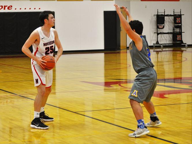 Hawks dominate with weekend wins