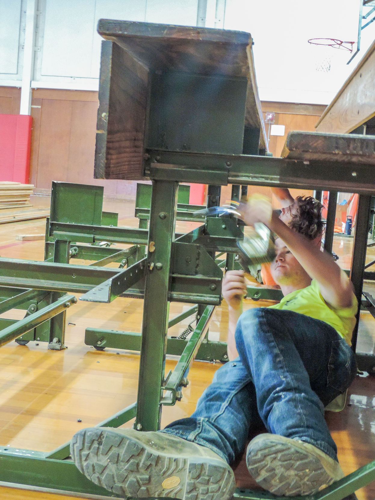 B10 icons, bleachers.JPG