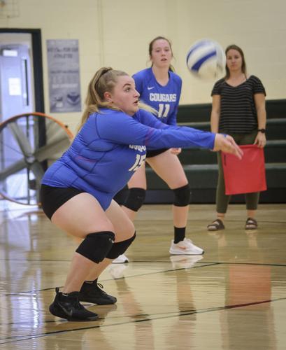 South Wasco Redsides varsity volleyball versus Lyle Cougars