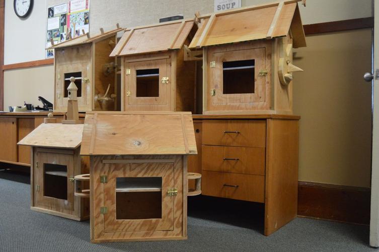 High school senior expands book box project