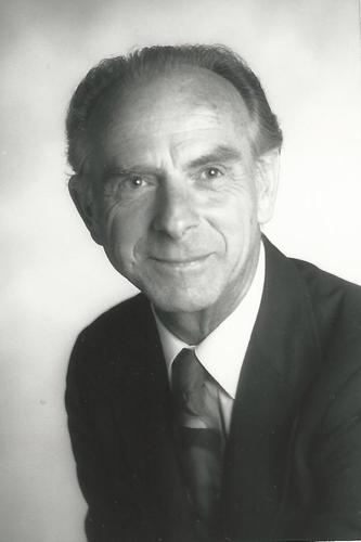 A7 obit goeckel, walter.jpg