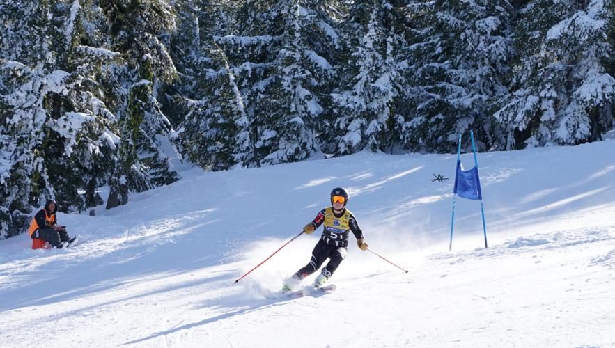Jess Aubert men's gs 2nd run -direct eye contact (DEC).JPG