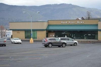 Natural Grocers Hood River News building
