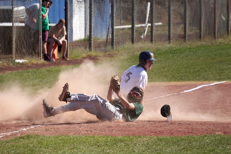 04-21 HRV vs PHS baseball (9).jpg