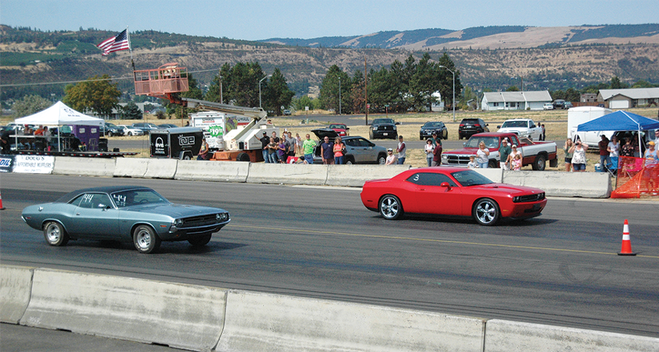Drags bring thrill of racing to Dallesport