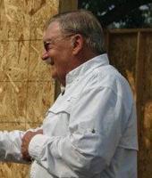 White Salmon honors former mayor