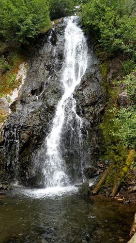 GORGE EXPLORER: See snow-free ski runs, scenic waterfalls at HRM