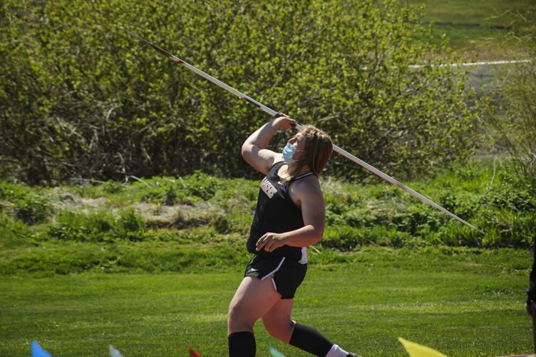 1A Track & Field in Moro May 1, 2021