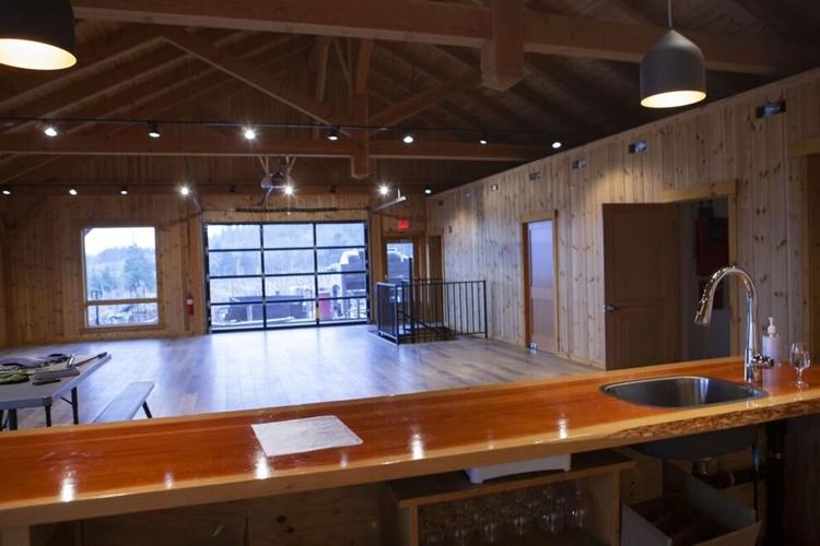 Hood River Vineyards