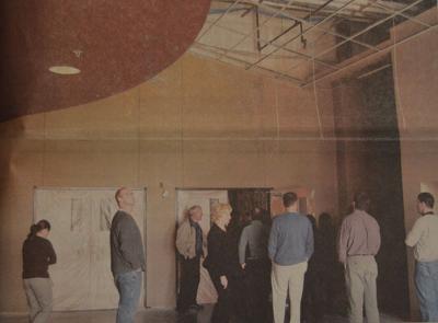 Cascade Locks councilmen discuss proposed steel mill in 1966