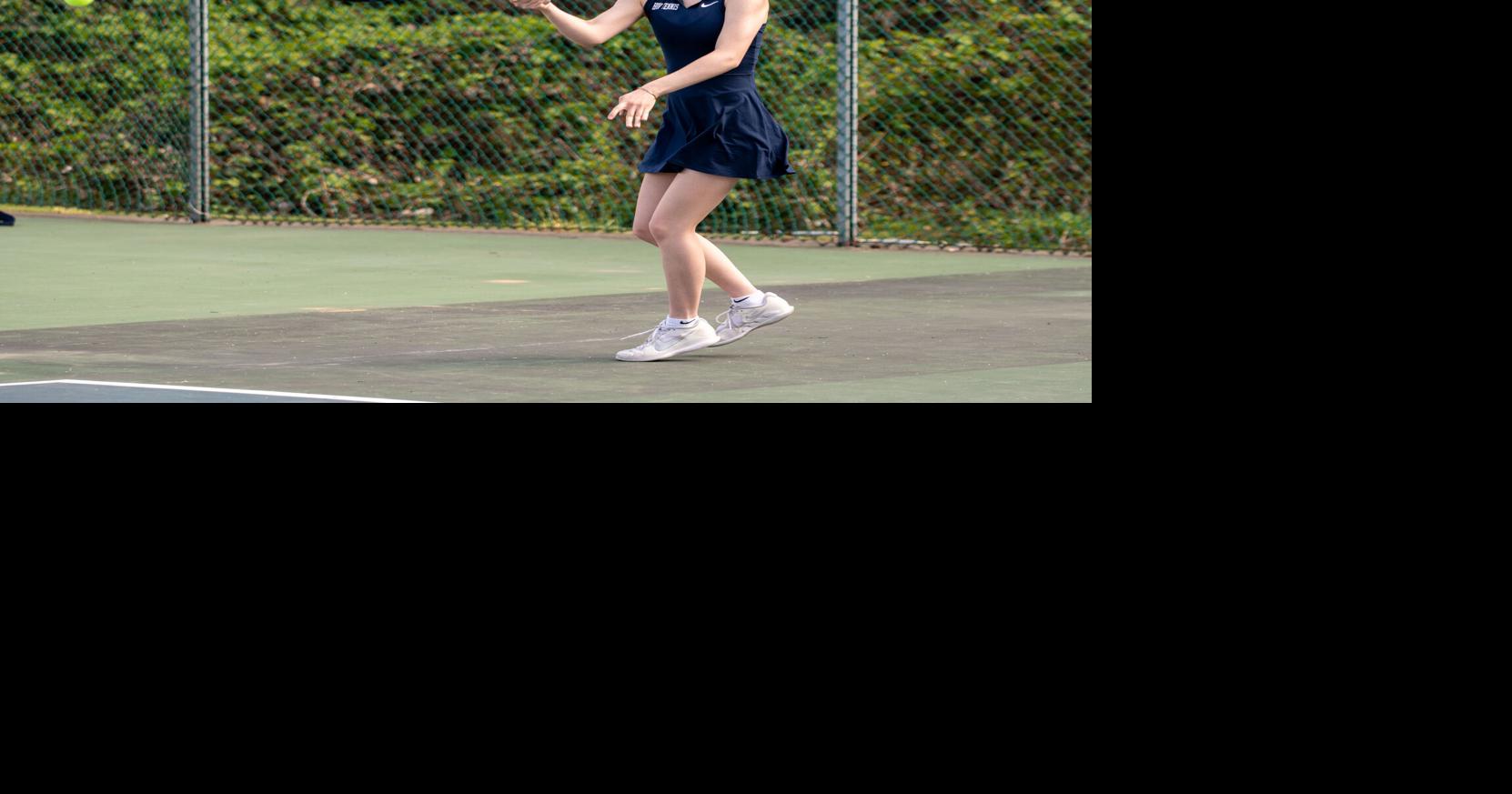 Eagles compete at district tennis tournaments at Parkrose | Hoodriver ...