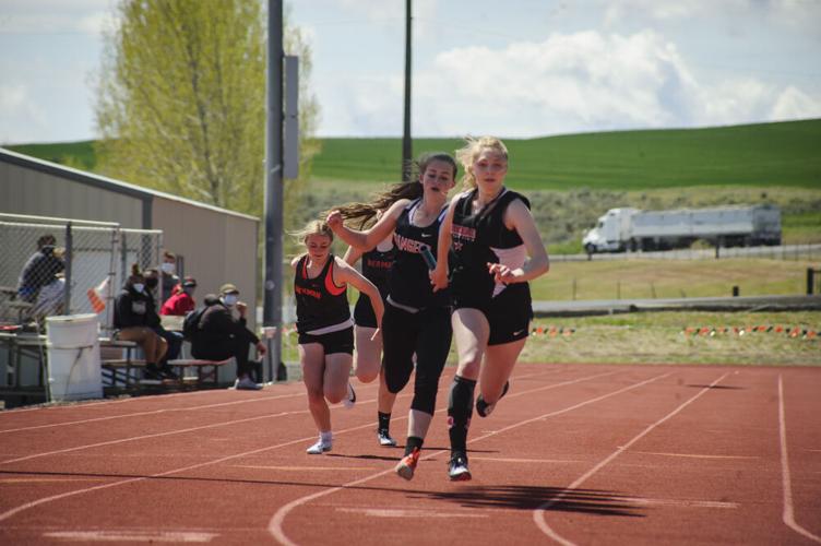 1A Track & Field in Moro May 1, 2021