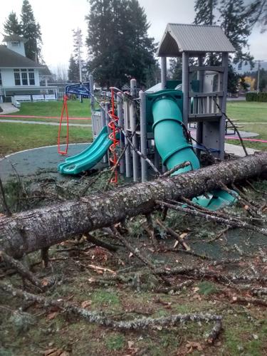 Storm smacks Gorge