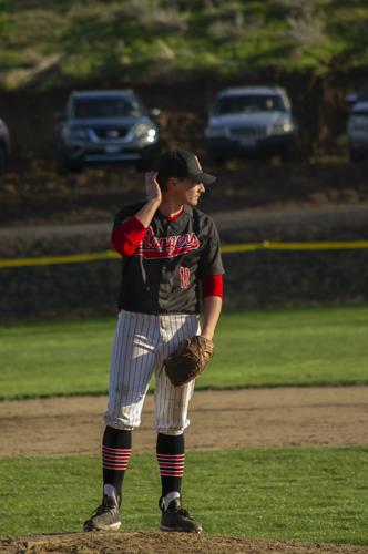 04-13 CHS vs DHS BB_mbg1974.JPG