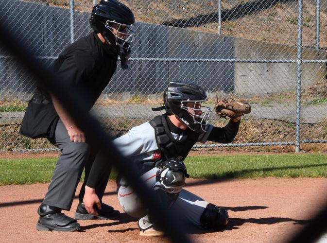 CHS Senior Nate Roth#11 Catcher DSC_9649.JPG