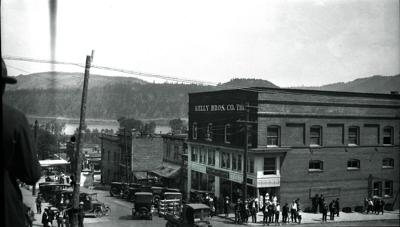 Hood River history 1920s