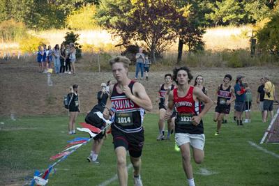 Luther Thomas takes on the course in a previous cross country meet for the Columbia Bruins.       Zach Thummel photo