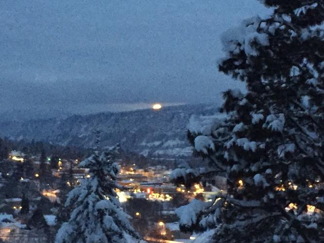 Readers’ photos say, ‘Happy mid-winter, wherever you are!’