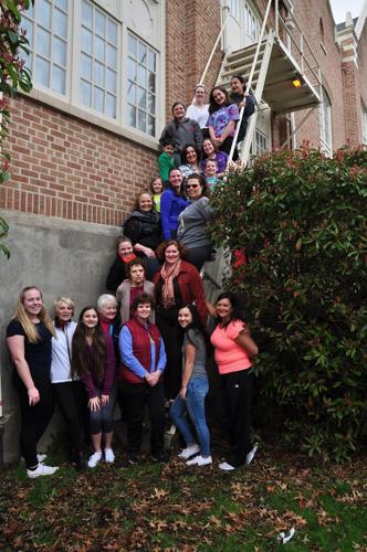 Mid-Columbia Lions Follies