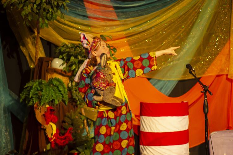 SeussicalJr Opening_mbg3728.JPG