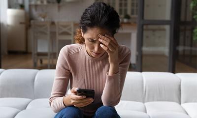 How to Practice Thoughtful Grief Etiquette Online