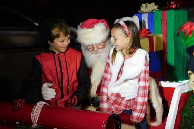 Lyle santa