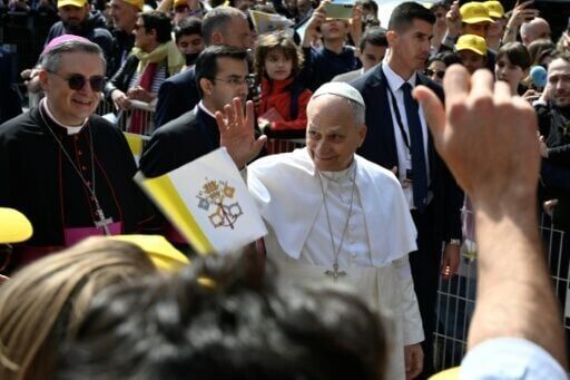 Though the cheers were heartfelt, the authorities had hoped for a greater turnout for the first US-born pope