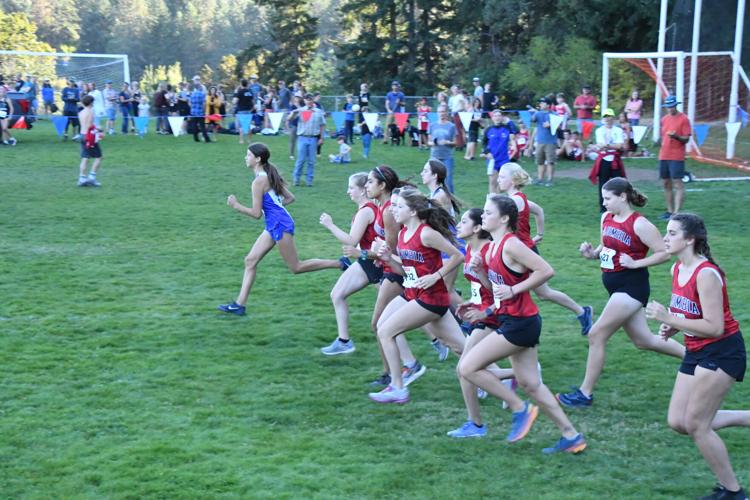 CHS Varsity Girls startDSC_3250.JPG