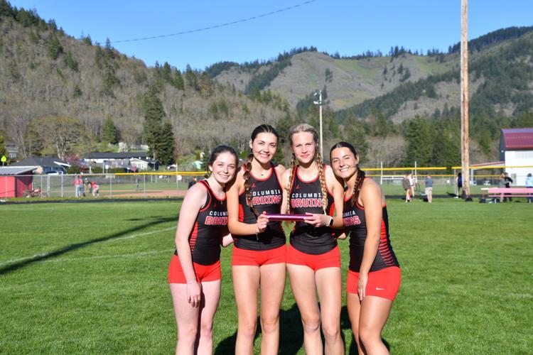 1CHS 4x100 winners.JPG