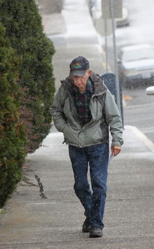 Winter arrives in gorge with a flurry