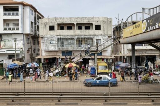 Some 860,000 voters will choose between 12 candidates