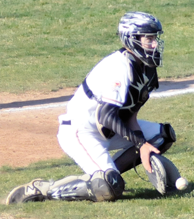 TD baseball loses to Hood River, 19-3