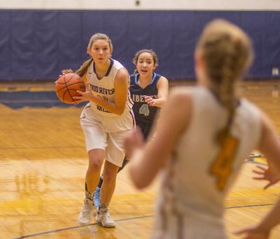 HRV girls fall on the road to Hermiston