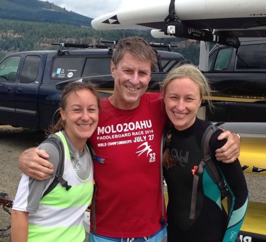 A1 steve gates and daughters.JPG