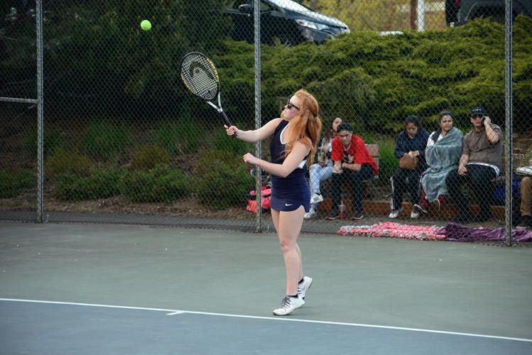 Girls tennis sweeps first round of Columbia River Conference play: Girls take down TD 6-2