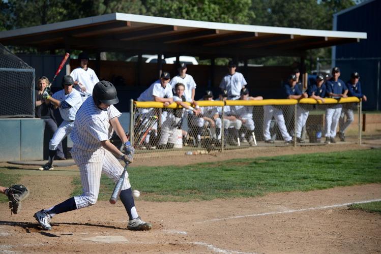 Hood River Valley baseball team grabs second-consecutive CRC title