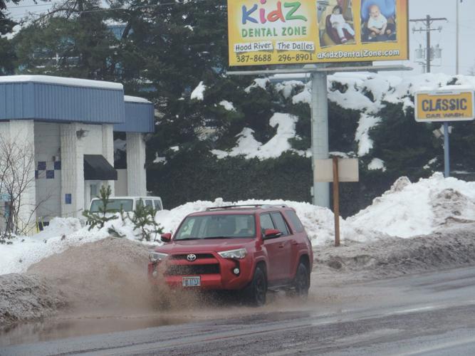 Weekend weather outlook calls for more snow in the Gorge
