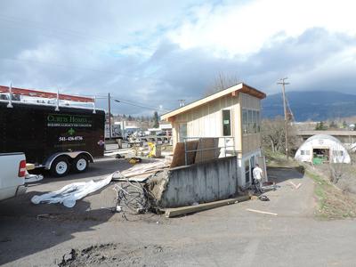 On Highway 35 Curtis Homes builds new HQ with a view