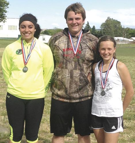 1A schools shine at state meet in Eugene