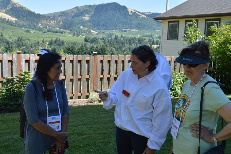 Master Gardeners hosts International Master Gardener Conference