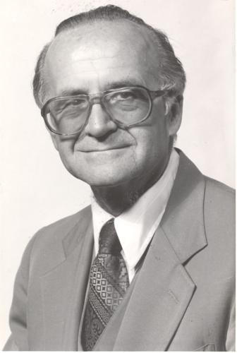 Ace Ken Jernstedt dies at 95