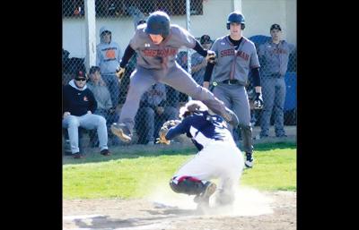 Sherman dismantles Kennedy, 11-4