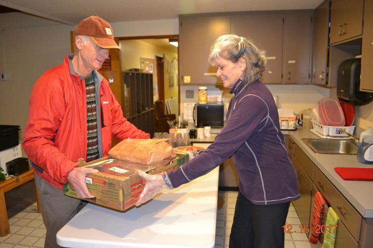 Hood River restaurants step up to help homeless