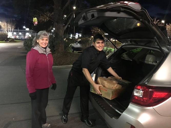 Hood River restaurants step up to help homeless