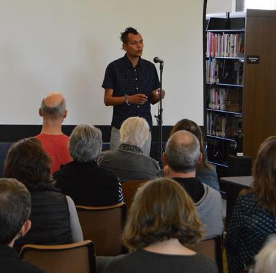 Alejandro Jimenez packs library