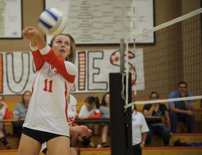 Ione/Arlington Cardinals versus Sherman County Huskies
