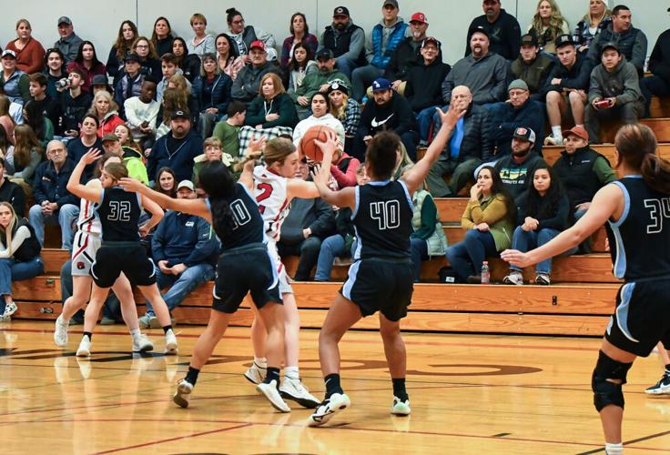 Columbia GBX versus Riverside_18.JPG