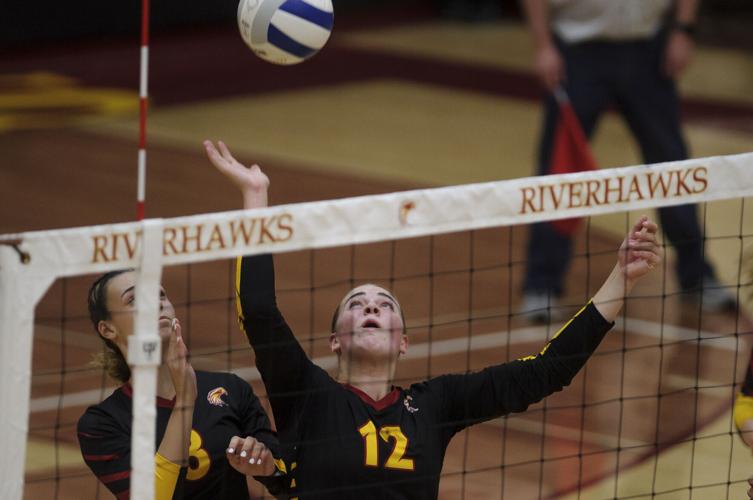 The Dalles volleyball versus Crook County
