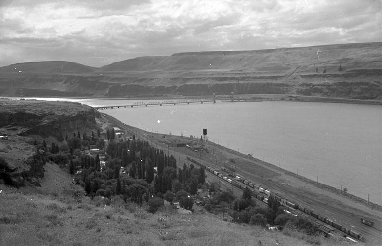 history_mystery052 bw PRINT.tif