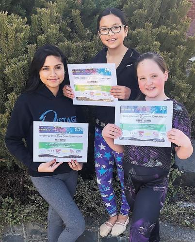 Dance trio wins scholarship prizes